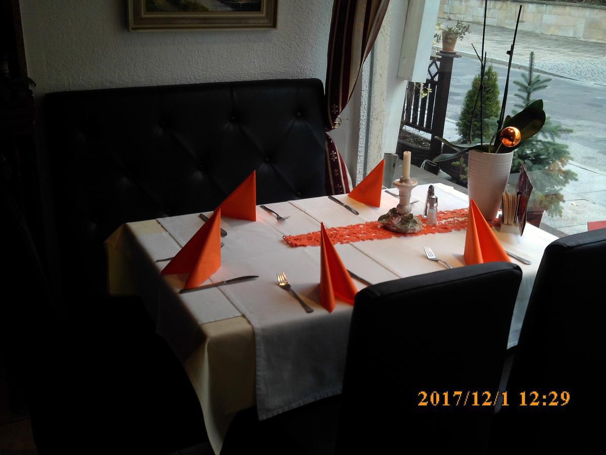 Pension Balkan Eisenhüttenstadt Extérieur photo